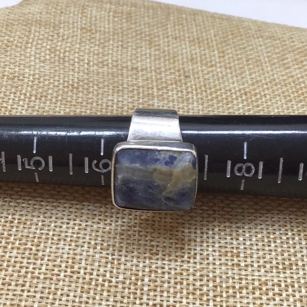 Silver ring - Picture 5 of 5
